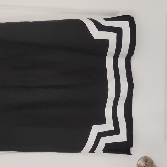 Pretty Eliza J sleeveless dress in very good condition! Size 8 - Picture 6 of 9